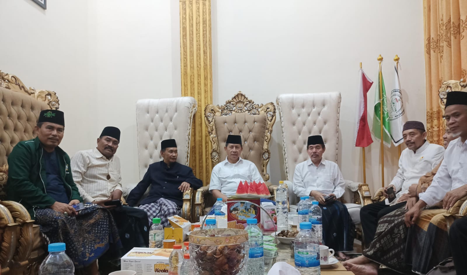 Silahturahmi Para Kiyai Jawa Timur Siap Menangkan H Prabowo Subianto Sebagai Presiden Tahun 2024