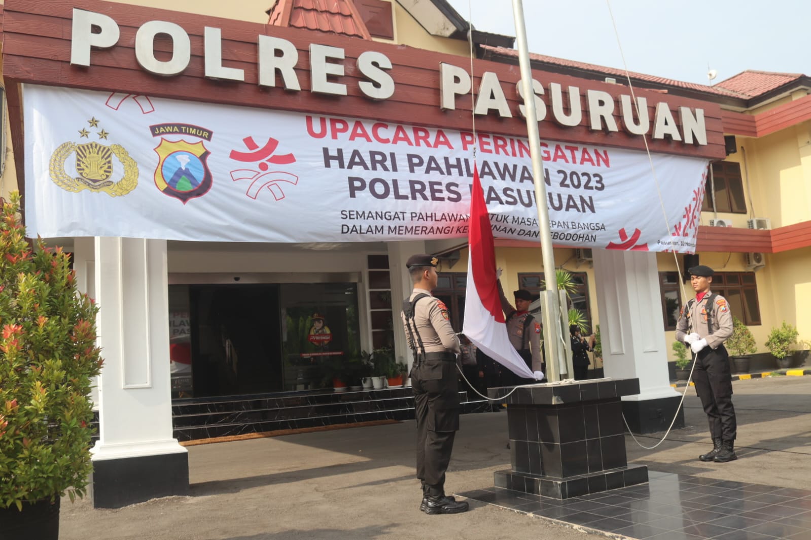 Mengenang Jasa Pahlawan, Polres Pasuruan Gelar Upacara Peringatan Hari Pahlawan