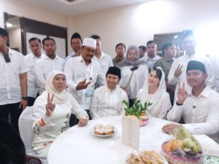 Pengurus Akromy Jawa Timur Hadiri  Dzikir, Doa, dan Solawat Menyambut Kemenangan Khofifah - Emil Di Jatim Expo Surabaya